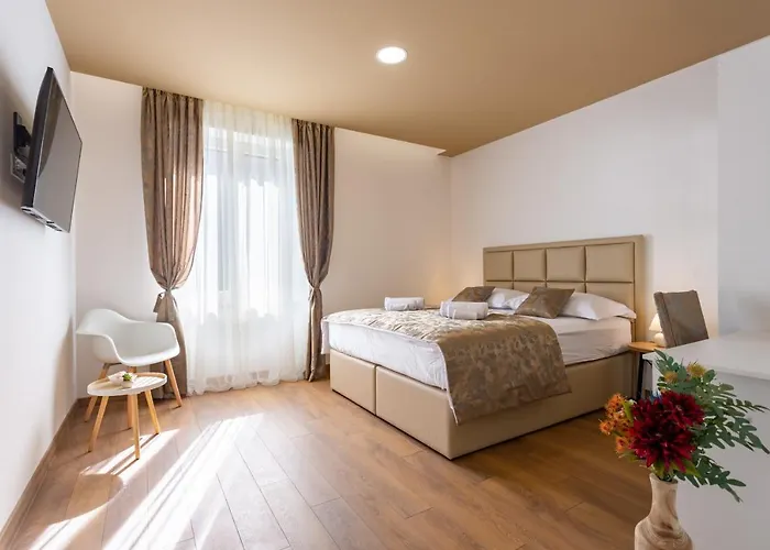 Luxury Fetivi Gæstehus Split