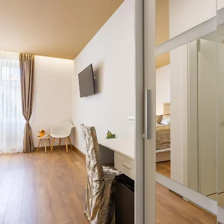 Luxury Fetivi بيت ضيافة