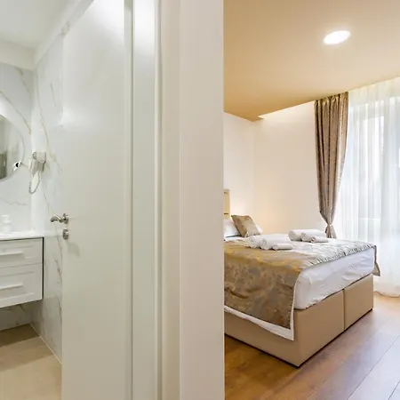 Gostinjska kuća Luxury Fetivi Split